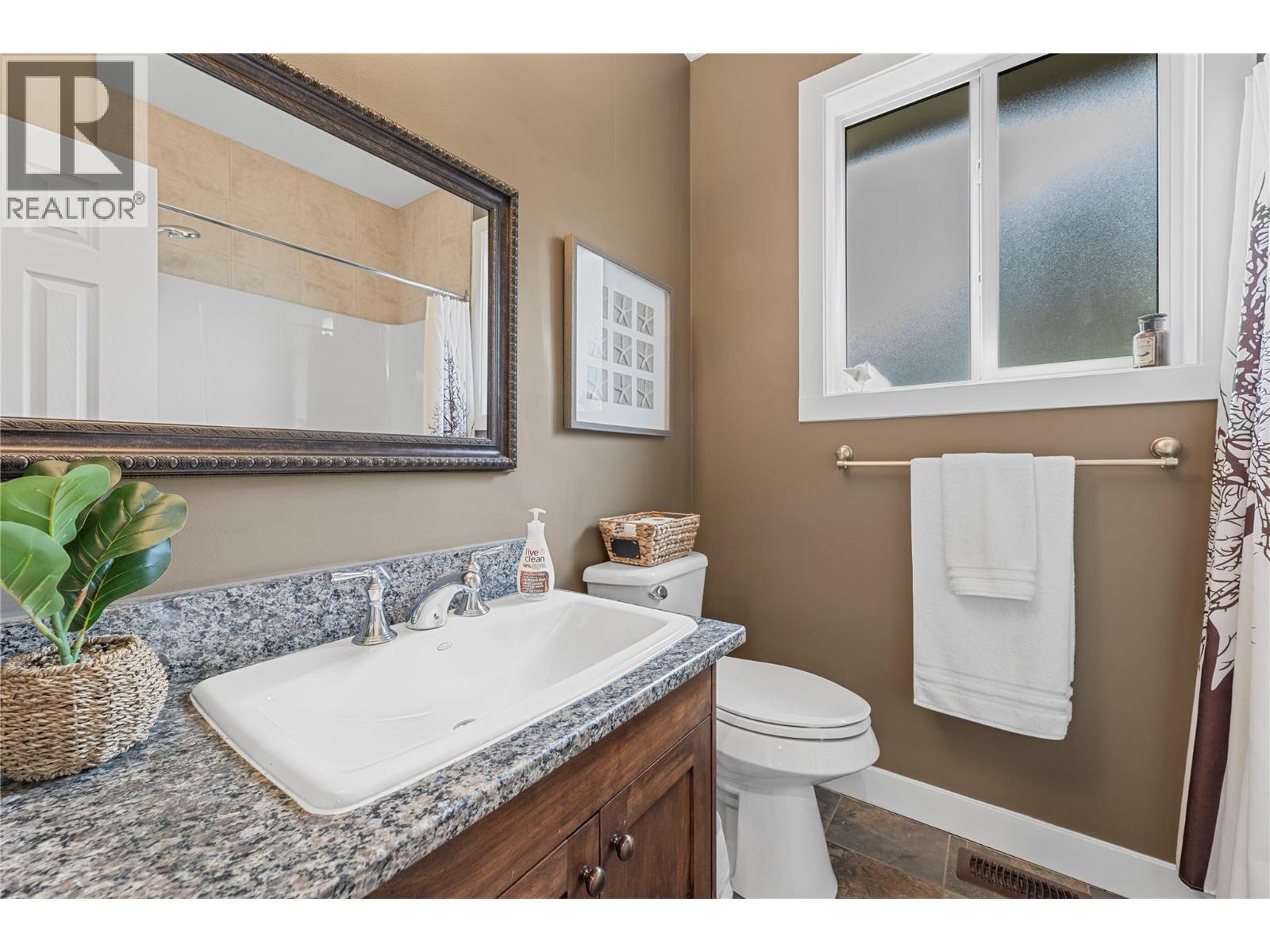 1581 20 Street Ne Unit# 14, Salmon Arm, British Columbia  V1E 0A7 - Photo 29 - 10376357