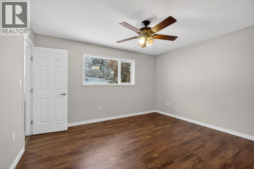1610 16 Avenue Se, Salmon Arm, British Columbia  V1E 2M7 - Photo 26 - 10376400