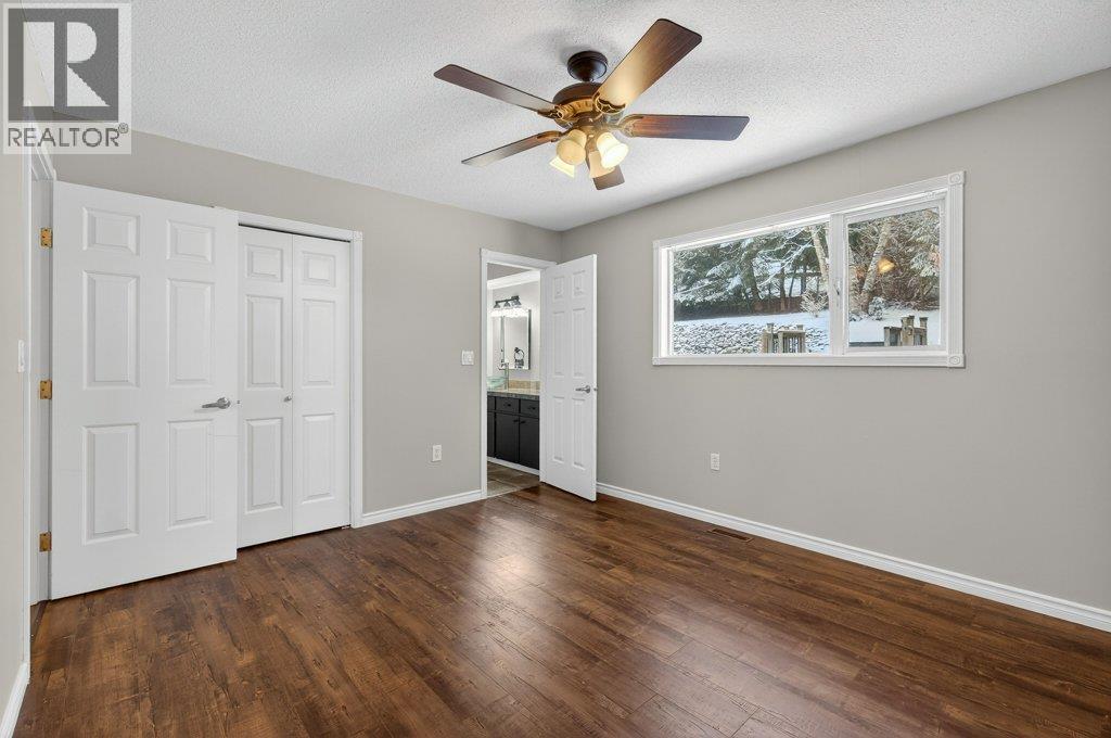 1610 16 Avenue Se, Salmon Arm, British Columbia  V1E 2M7 - Photo 27 - 10376400