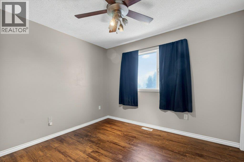 1610 16 Avenue Se, Salmon Arm, British Columbia  V1E 2M7 - Photo 30 - 10376400