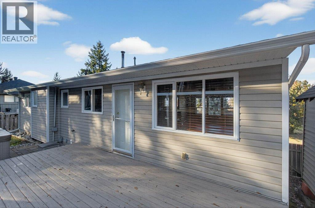 1610 16 Avenue Se, Salmon Arm, British Columbia  V1E 2M7 - Photo 46 - 10376400