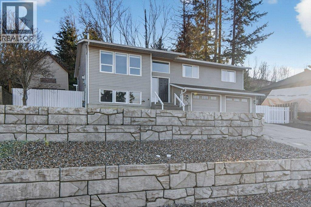 1610 16 Avenue Se, Salmon Arm, British Columbia  V1E 2M7 - Photo 5 - 10376400