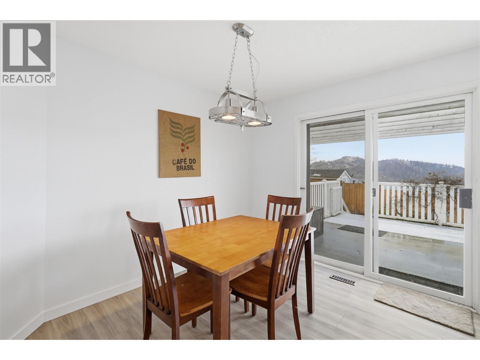 1810 Mckinley Court, Kamloops, British Columbia  V2E 2L9 - Photo 10 - 10376187