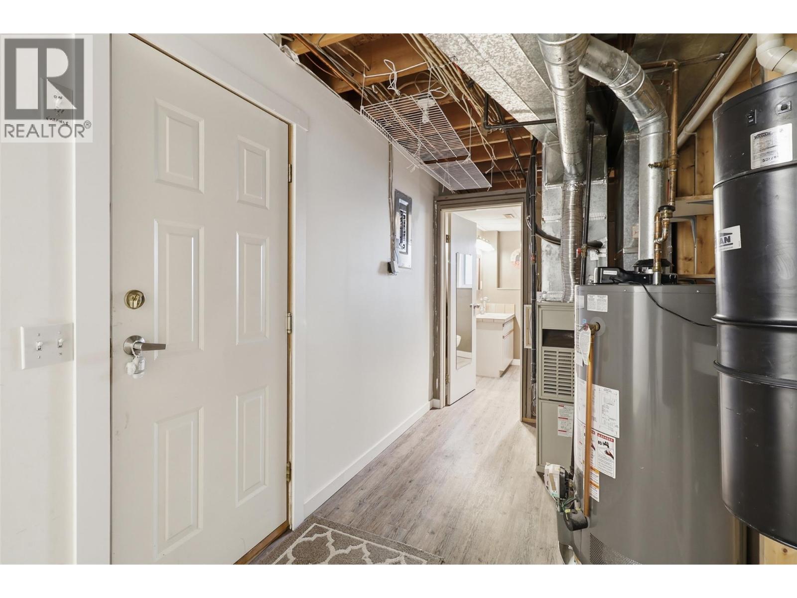 1810 Mckinley Court, Kamloops, British Columbia  V2E 2L9 - Photo 31 - 10376187