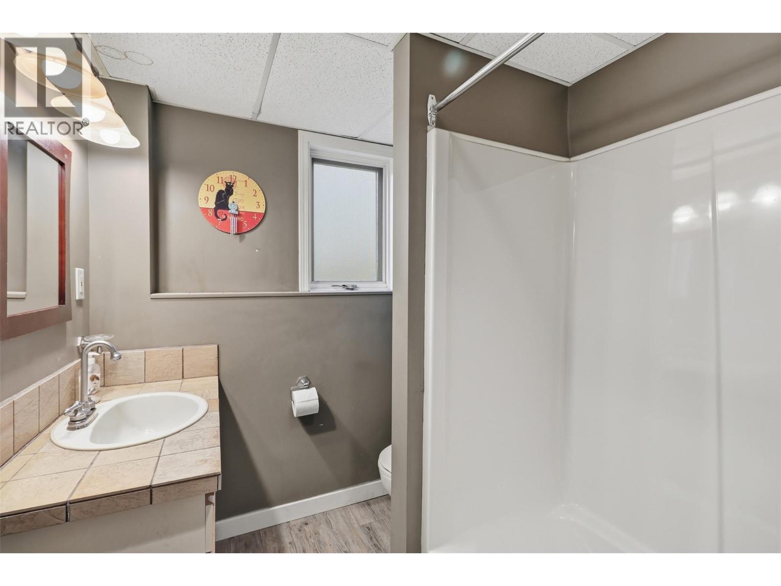 1810 Mckinley Court, Kamloops, British Columbia  V2E 2L9 - Photo 32 - 10376187