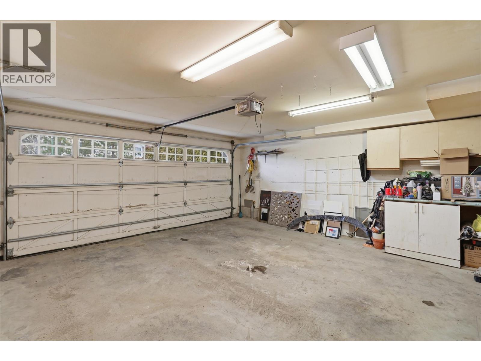 1810 Mckinley Court, Kamloops, British Columbia  V2E 2L9 - Photo 33 - 10376187