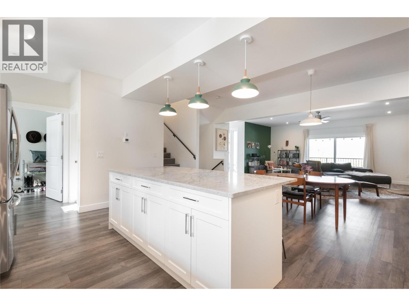 6390 Okanagan Street, Oliver, British Columbia  V0H 1T0 - Photo 12 - 10375835