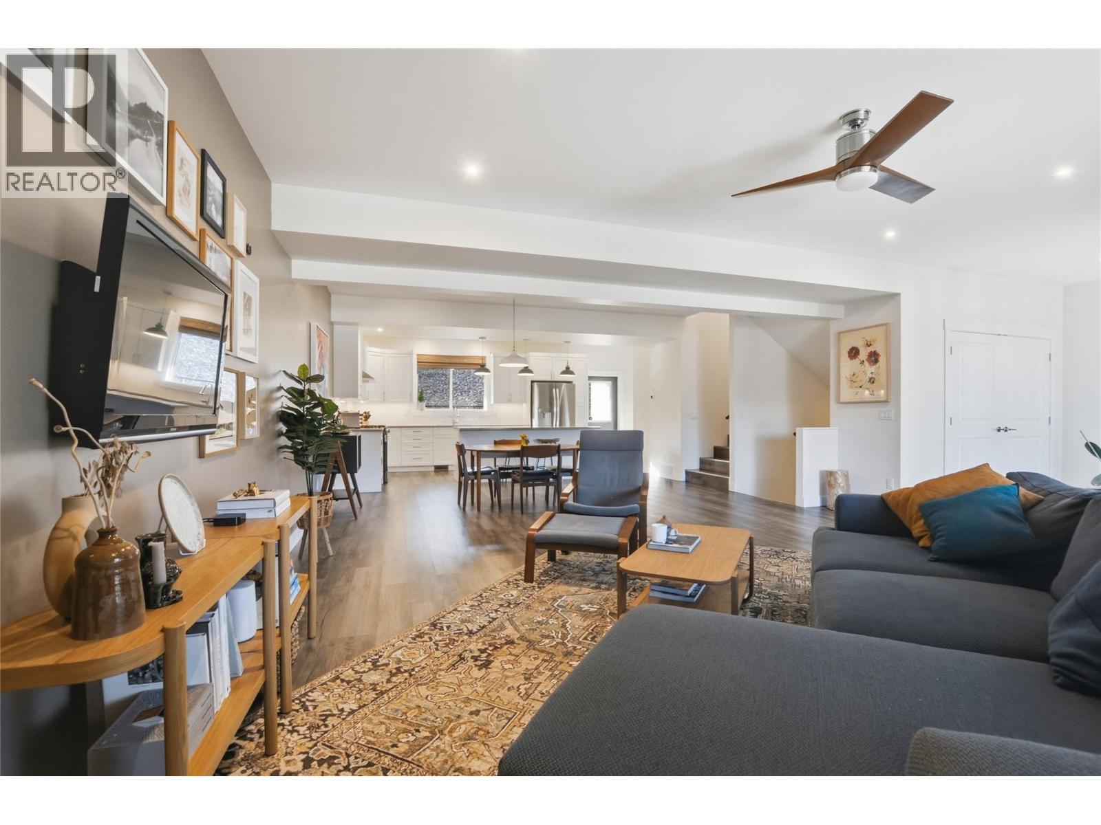 6390 Okanagan Street, Oliver, British Columbia  V0H 1T0 - Photo 14 - 10375835