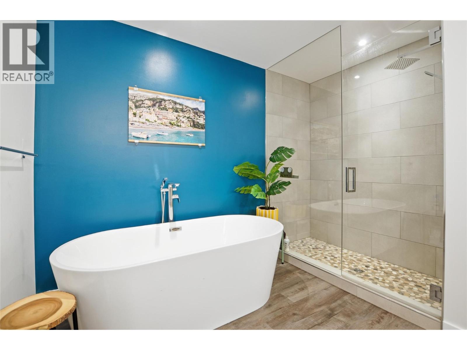 6390 Okanagan Street, Oliver, British Columbia  V0H 1T0 - Photo 22 - 10375835