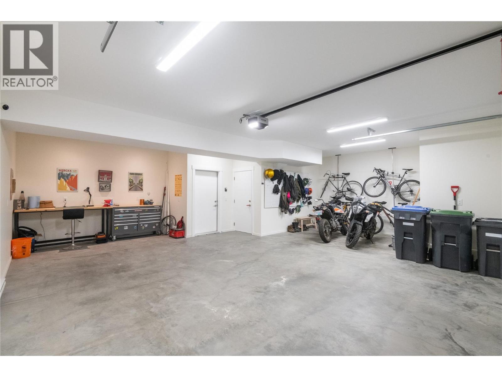 6390 Okanagan Street, Oliver, British Columbia  V0H 1T0 - Photo 34 - 10375835