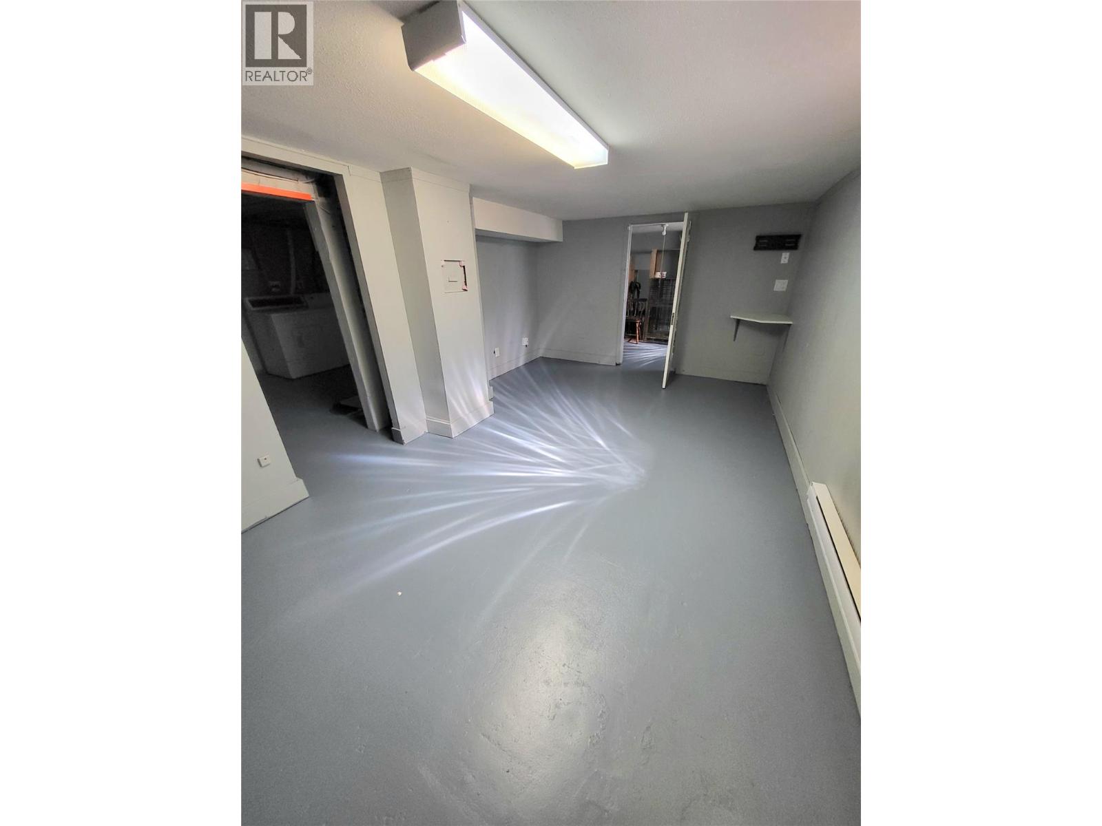 857 Main Street, Penticton, British Columbia  V2A 5E3 - Photo 20 - 10376427