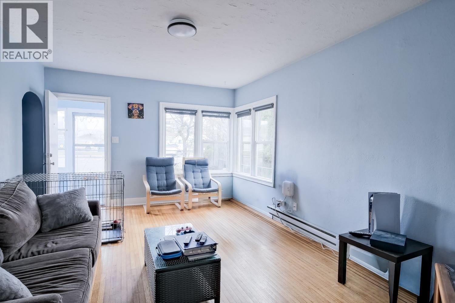 857 Main Street, Penticton, British Columbia  V2A 5E3 - Photo 25 - 10376427