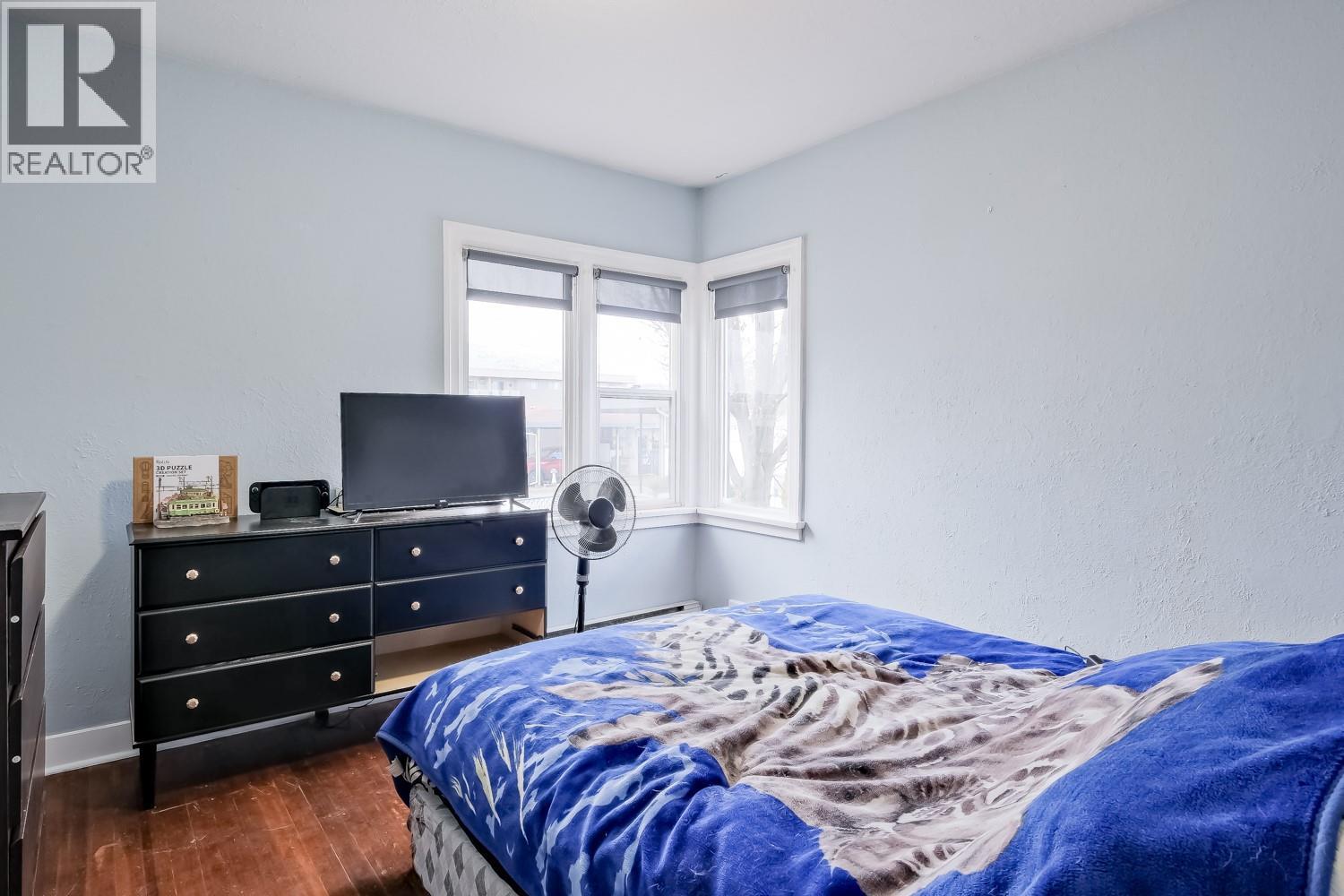 857 Main Street, Penticton, British Columbia  V2A 5E3 - Photo 31 - 10376427