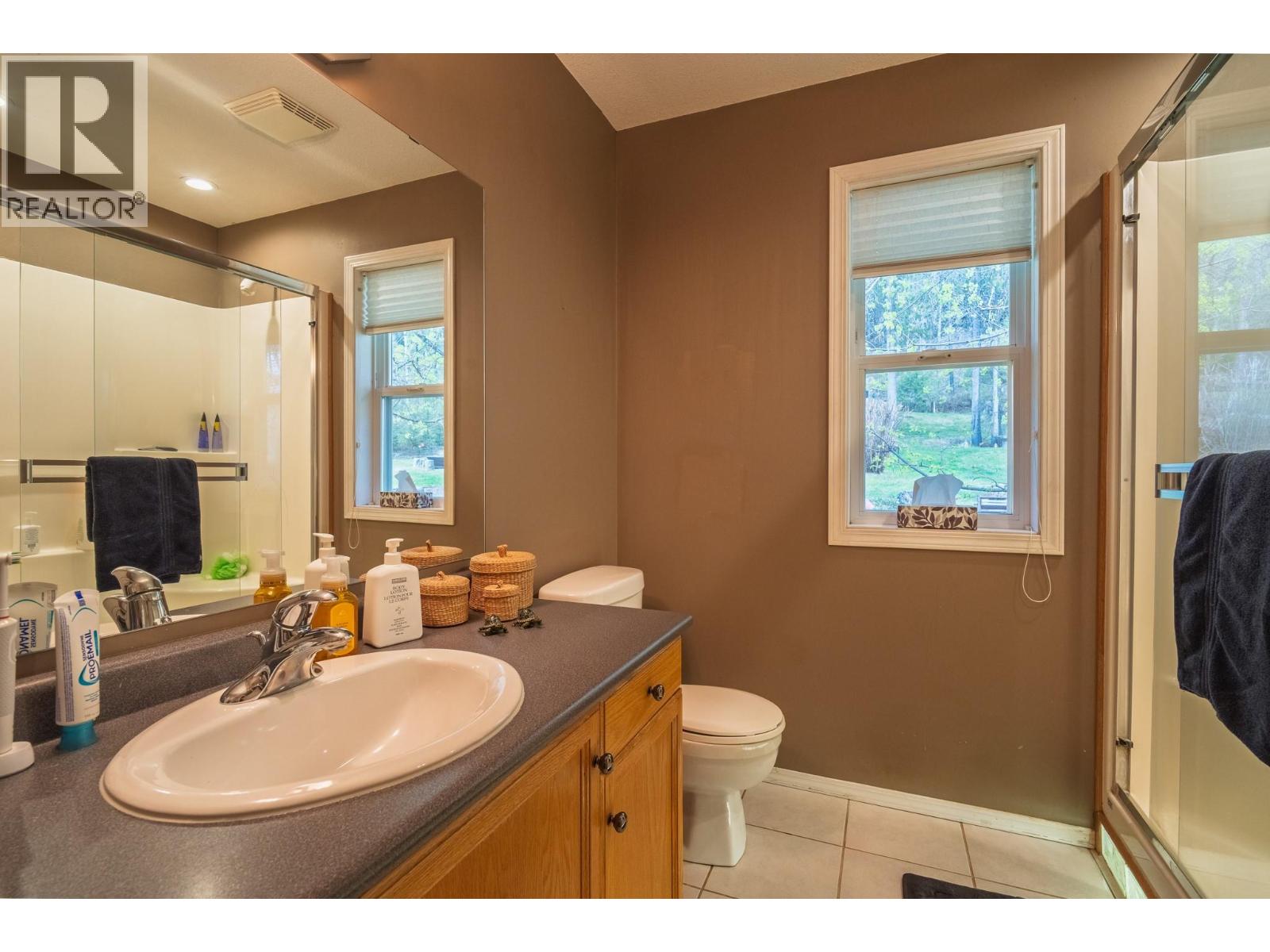 610 Strathmore Avenue, Greenwood, British Columbia  V0H 1J0 - Photo 30 - 10376052