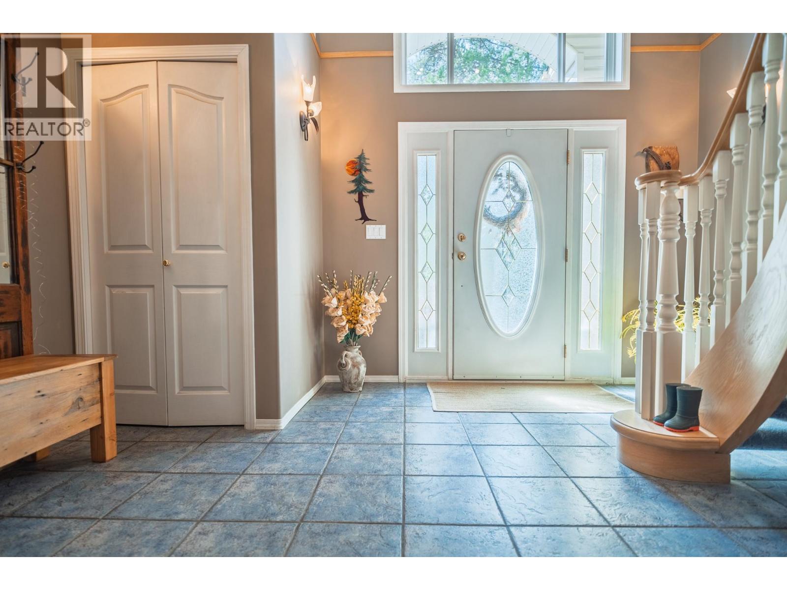 610 Strathmore Avenue, Greenwood, British Columbia  V0H 1J0 - Photo 8 - 10376052