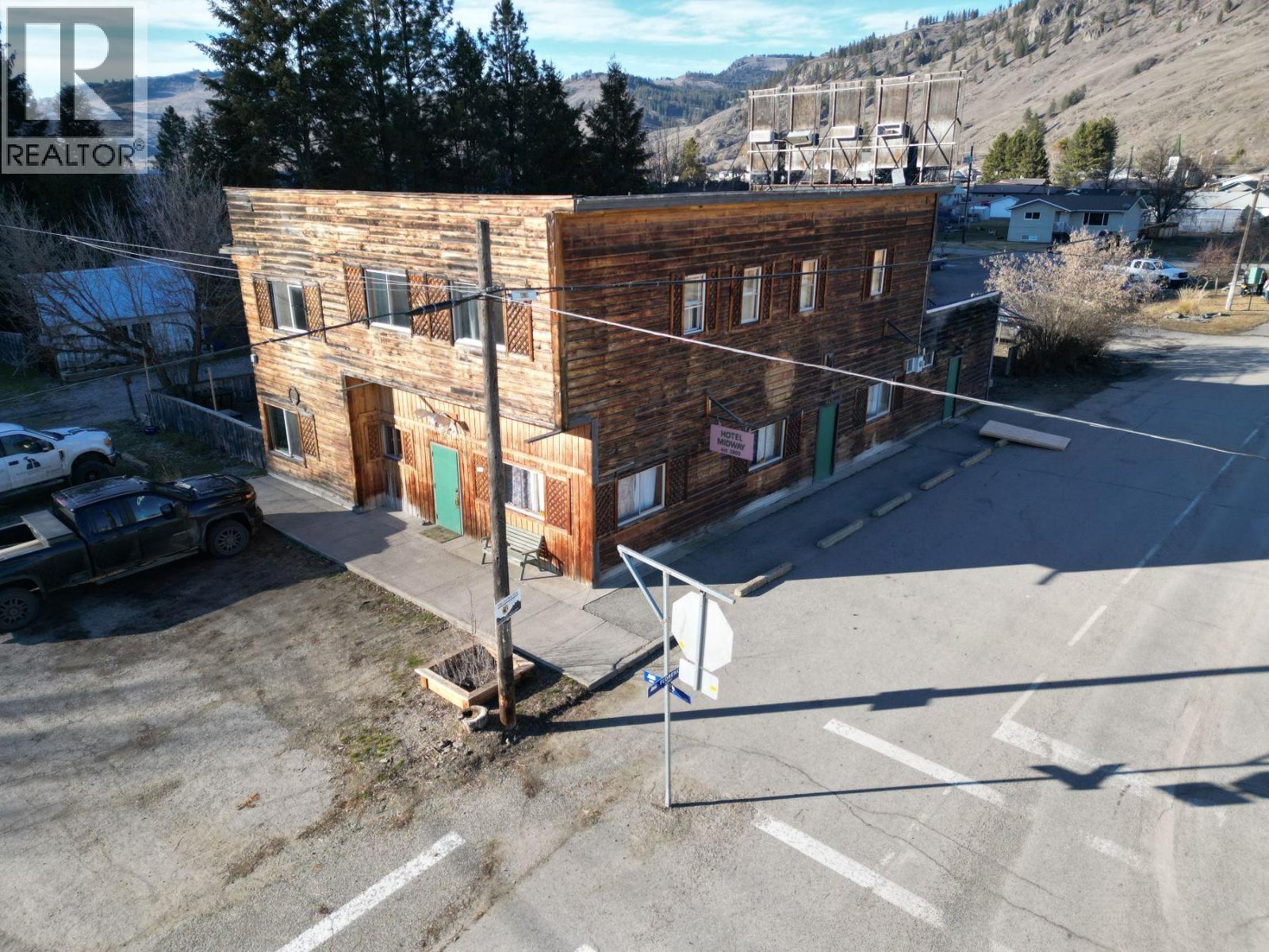 607 Fifth Avenue, Midway, British Columbia  V0H 1M0 - Photo 4 - 10376435