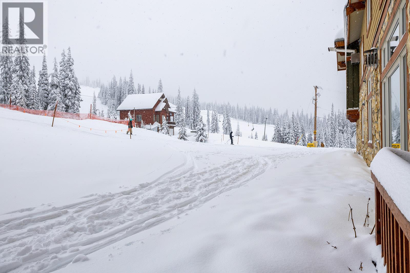 7700 Porcupine Road Unit# 3-104, Big White, British Columbia  V1P 1P3 - Photo 35 - 10376328