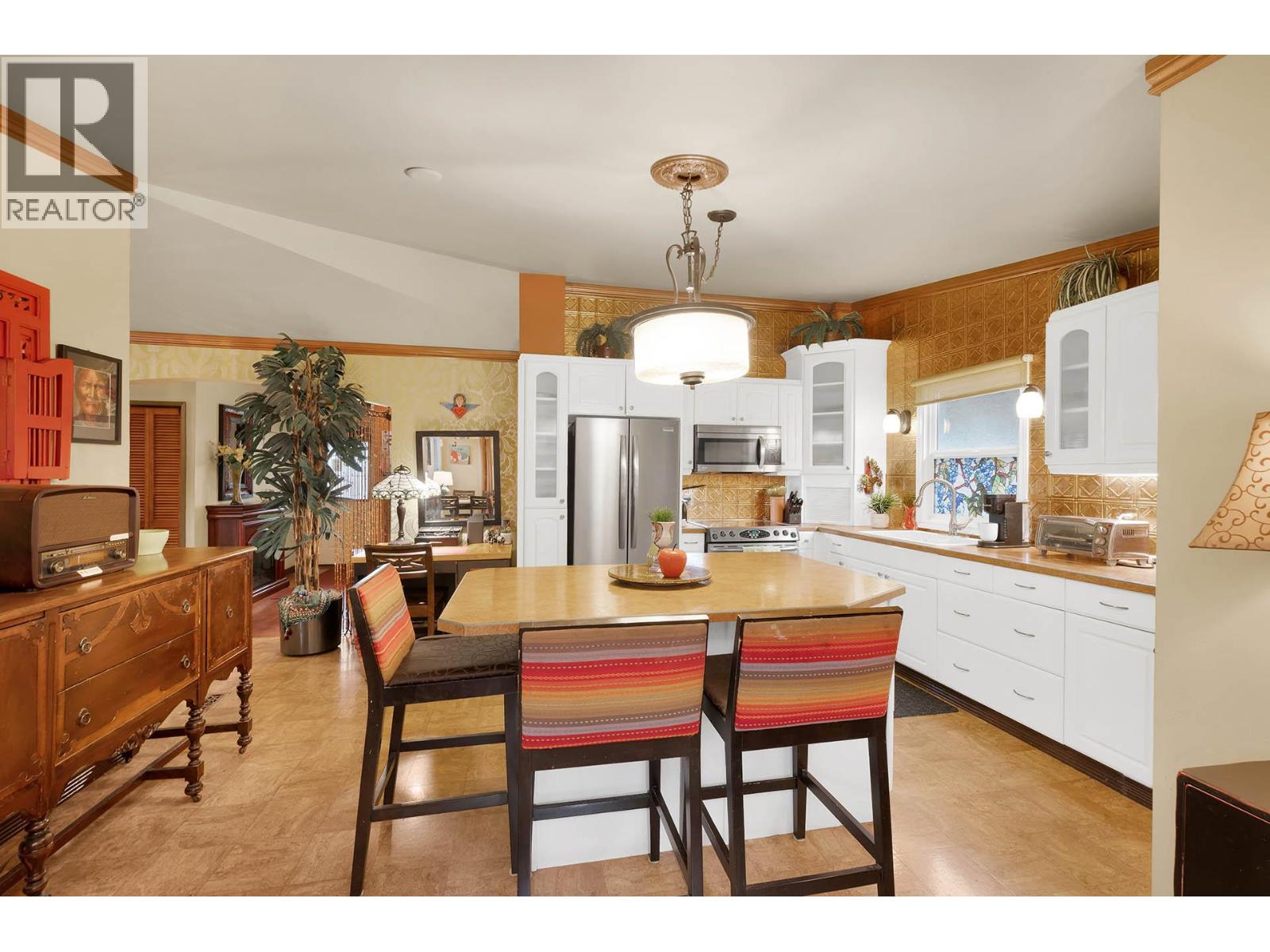 681 Douglas Street, Kamloops, British Columbia  V2C 3C4 - Photo 12 - 10376386