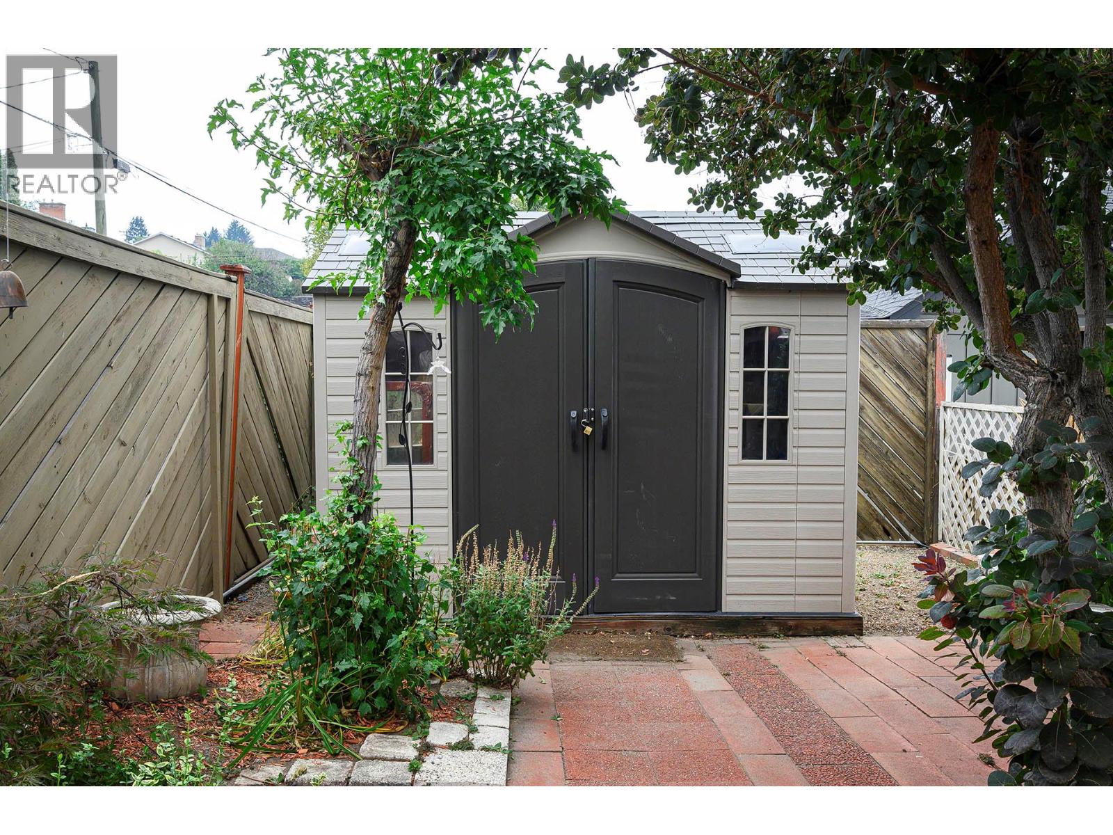 681 Douglas Street, Kamloops, British Columbia  V2C 3C4 - Photo 57 - 10376386