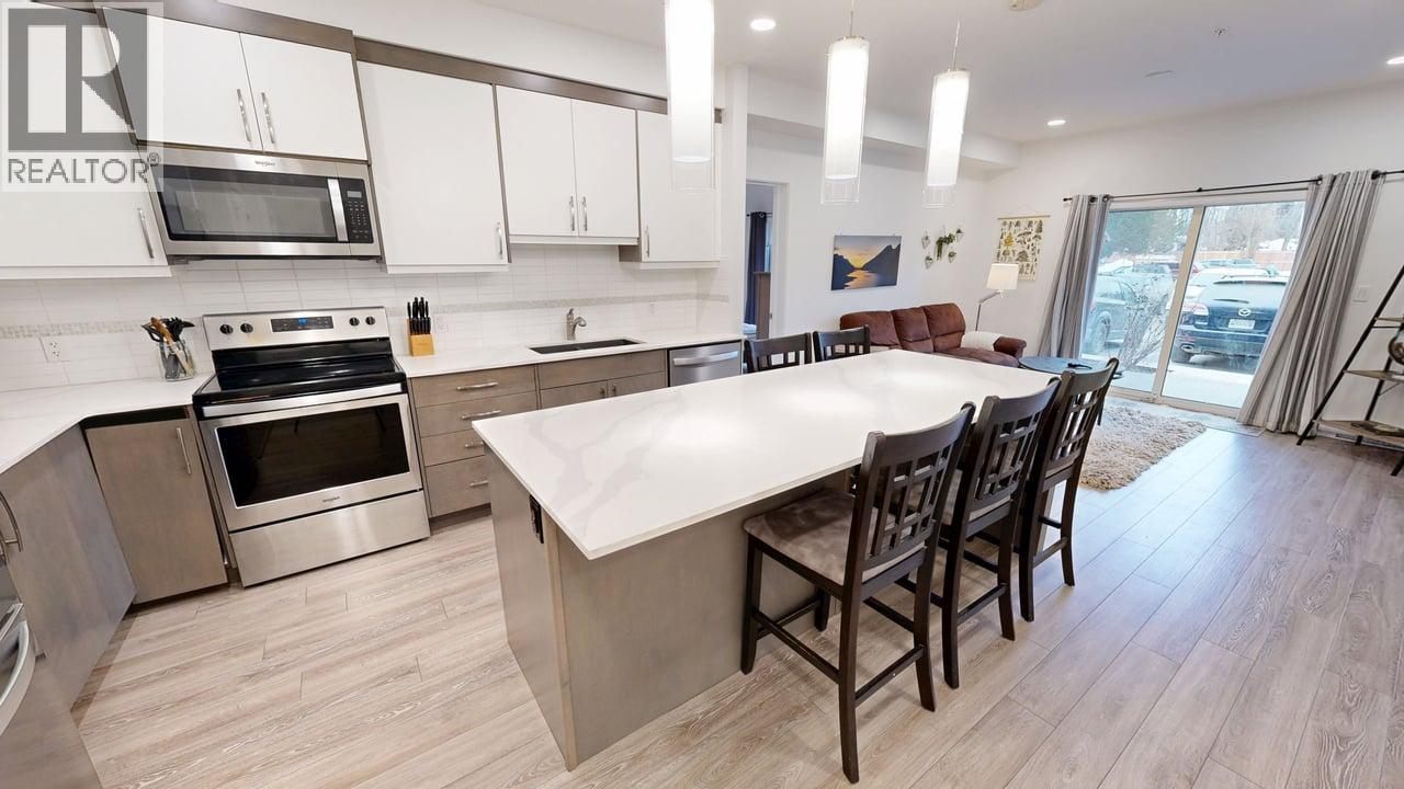 410 5th  S Avenue Unit# 2102, Golden, British Columbia  V0A 1H0 - Photo 4 - 10376066