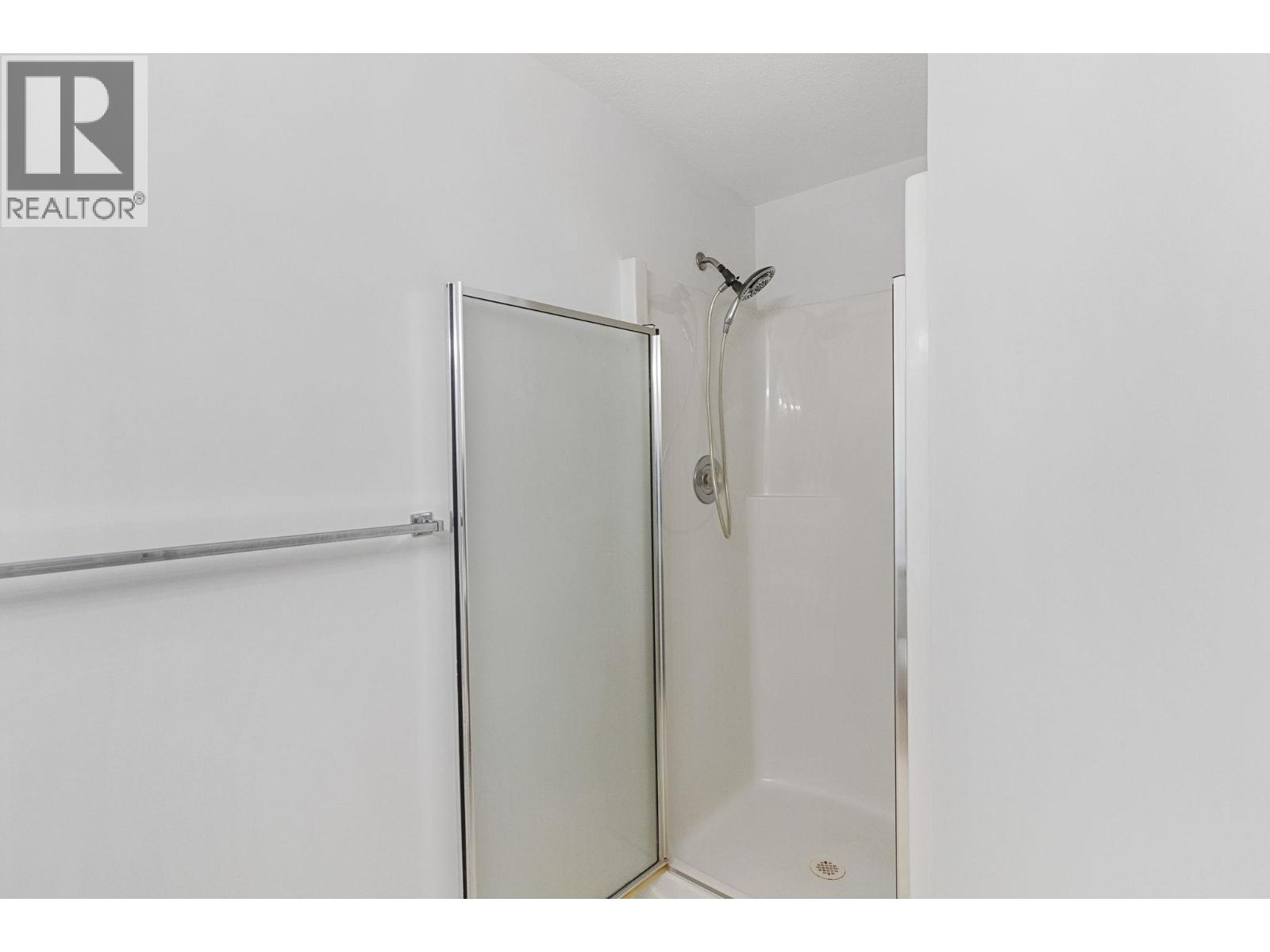 7841 Highway 97 N Highway Unit# 4 Lot# 122, Kelowna, British Columbia  V4V 1E7 - Photo 14 - 10376338