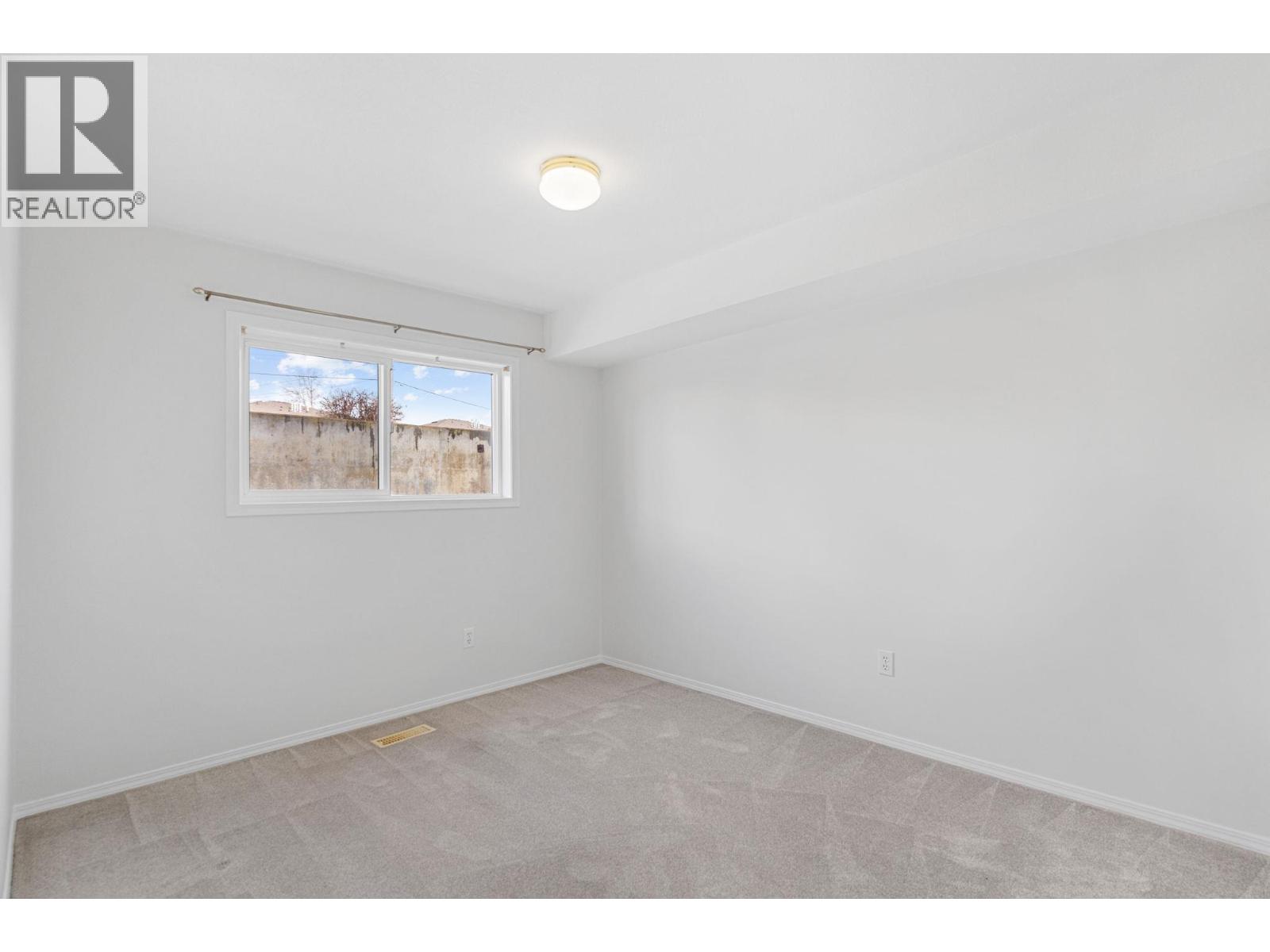 7841 Highway 97 N Highway Unit# 4 Lot# 122, Kelowna, British Columbia  V4V 1E7 - Photo 17 - 10376338