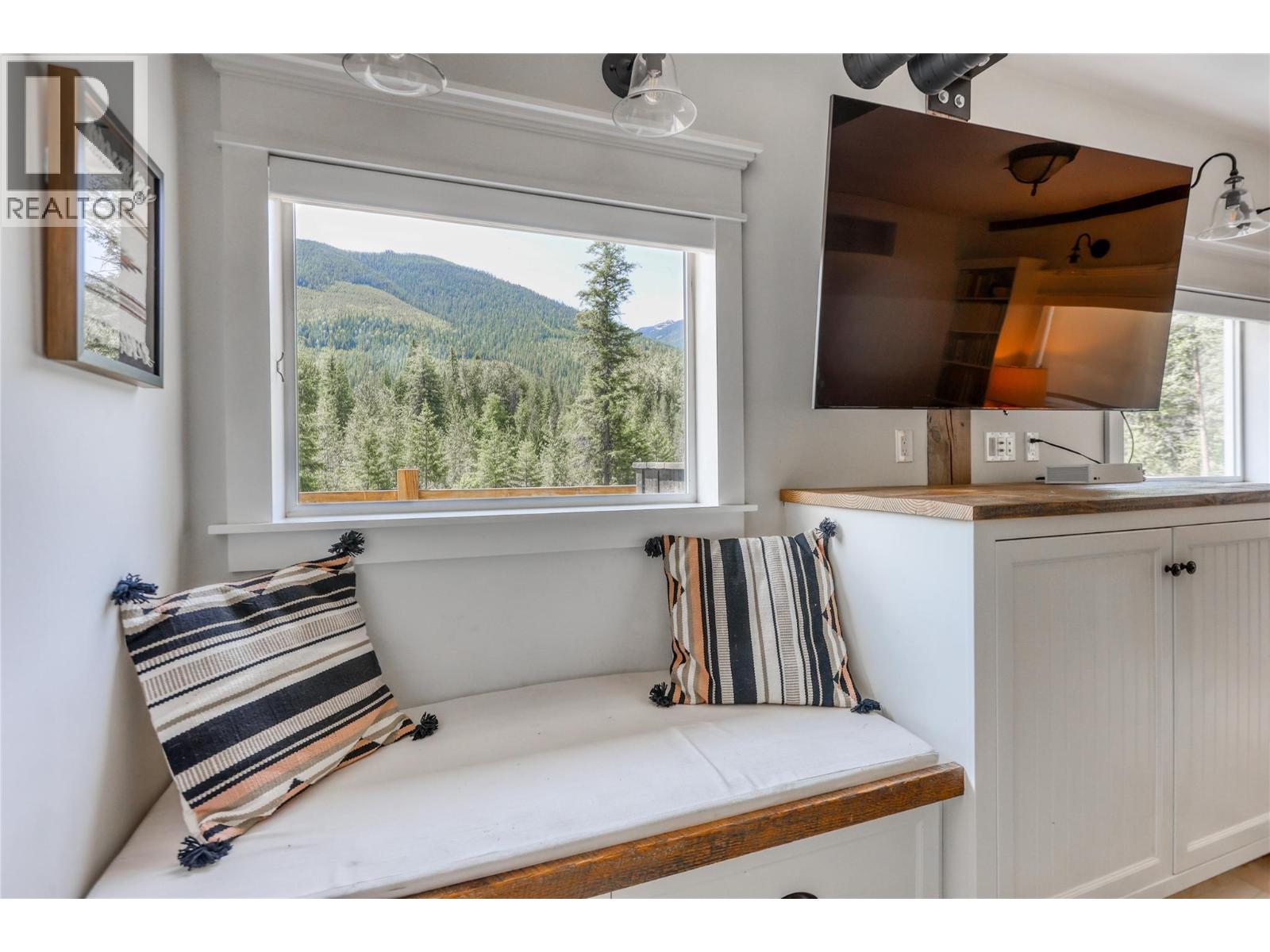 3290 Little Slocan South Road, Winlaw, British Columbia  V0G 2J0 - Photo 21 - 10376266