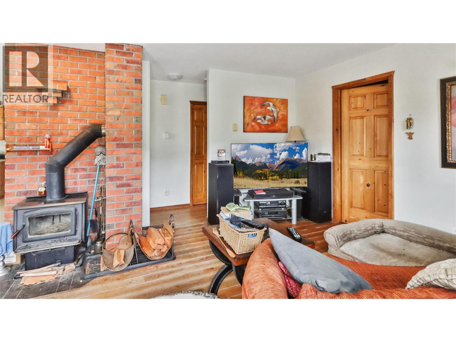 12165 Highway 3, Greenwood, British Columbia  V0H 1J0 - Photo 14 - 10376436