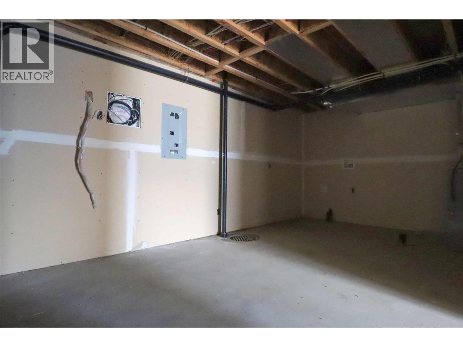 2633 Squilax Anglemont Road Unit# 120, Lee Creek, British Columbia  V0E 1M5 - Photo 17 - 10376462