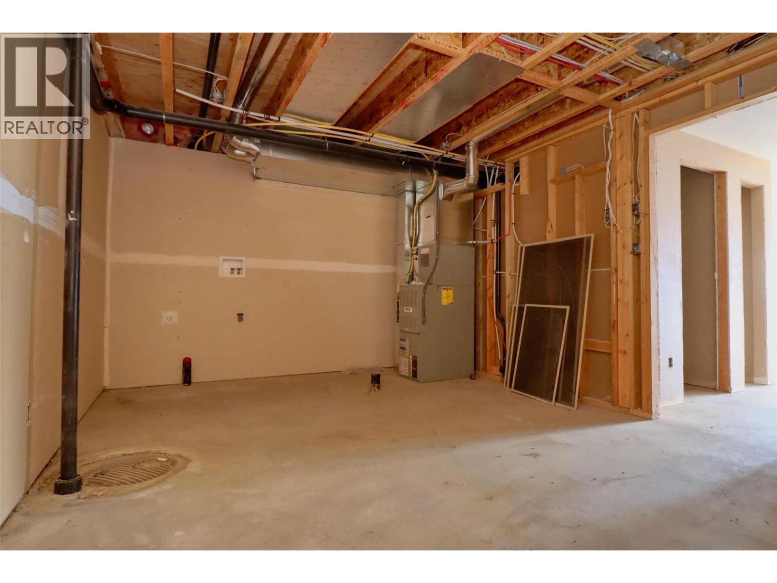 2633 Squilax Anglemont Road Unit# 120, Lee Creek, British Columbia  V0E 1M5 - Photo 18 - 10376462