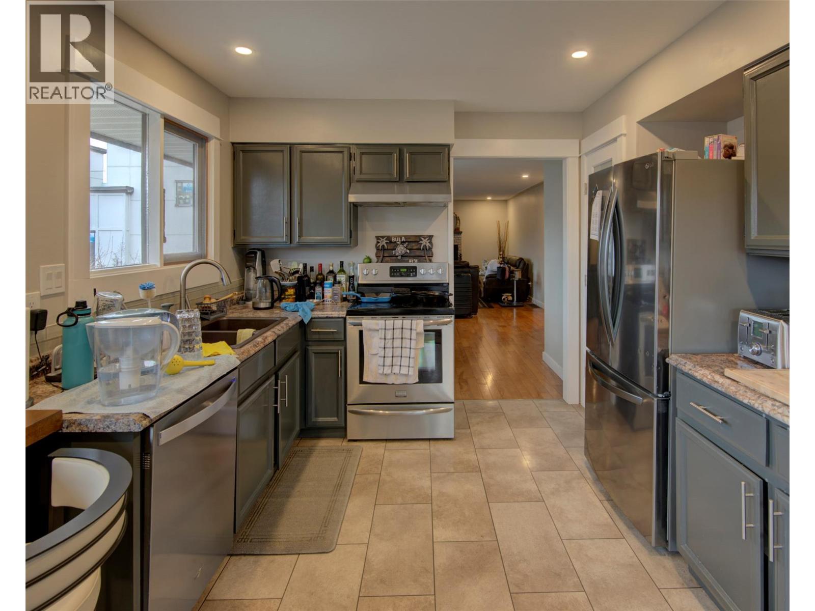 7676 Okanagan Landing Road, Vernon, British Columbia  V1H 1G9 - Photo 10 - 10376061