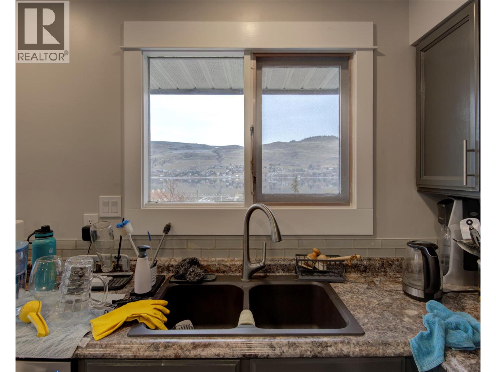 7676 Okanagan Landing Road, Vernon, British Columbia  V1H 1G9 - Photo 11 - 10376061