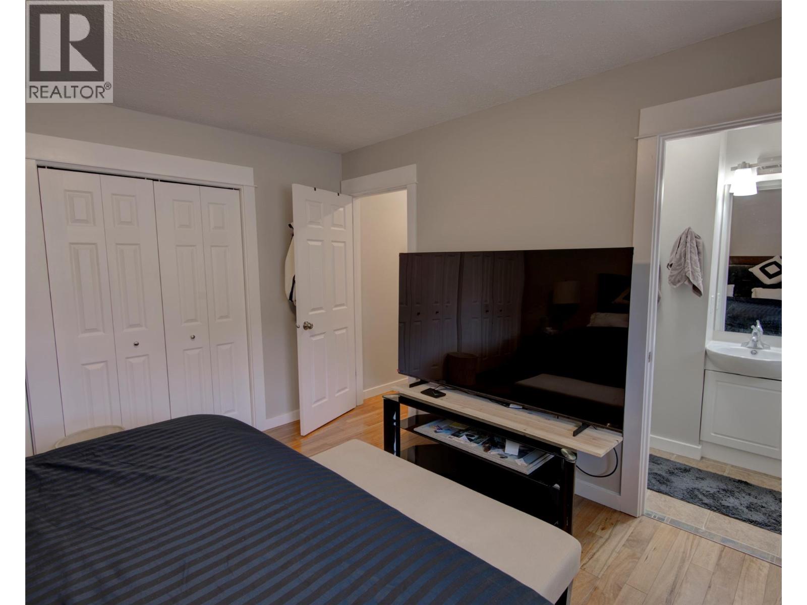 7676 Okanagan Landing Road, Vernon, British Columbia  V1H 1G9 - Photo 24 - 10376061