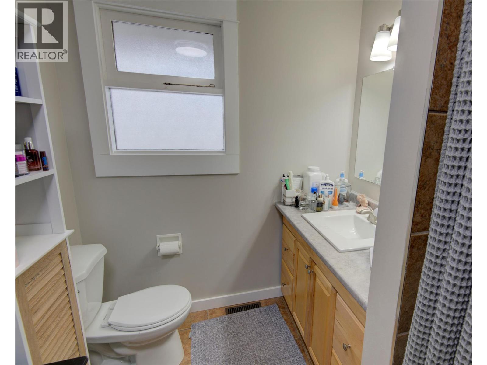 7676 Okanagan Landing Road, Vernon, British Columbia  V1H 1G9 - Photo 30 - 10376061