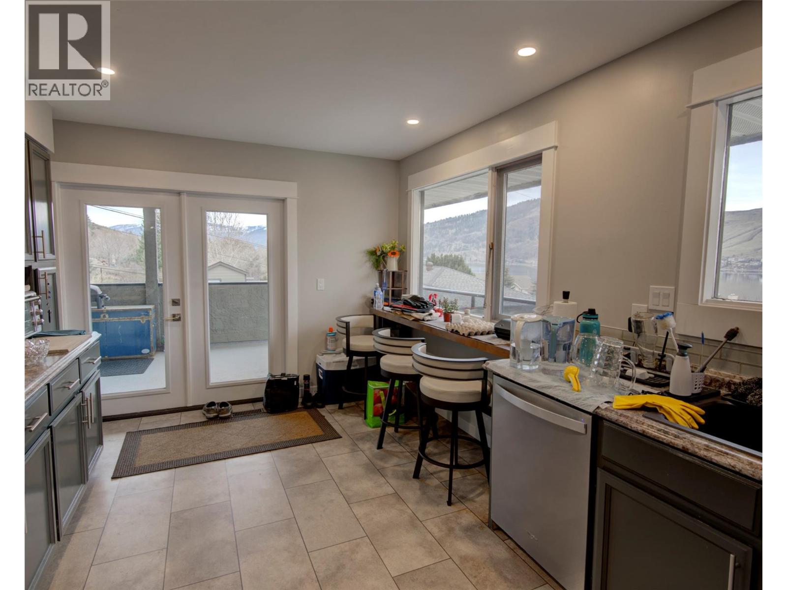7676 Okanagan Landing Road, Vernon, British Columbia  V1H 1G9 - Photo 6 - 10376061