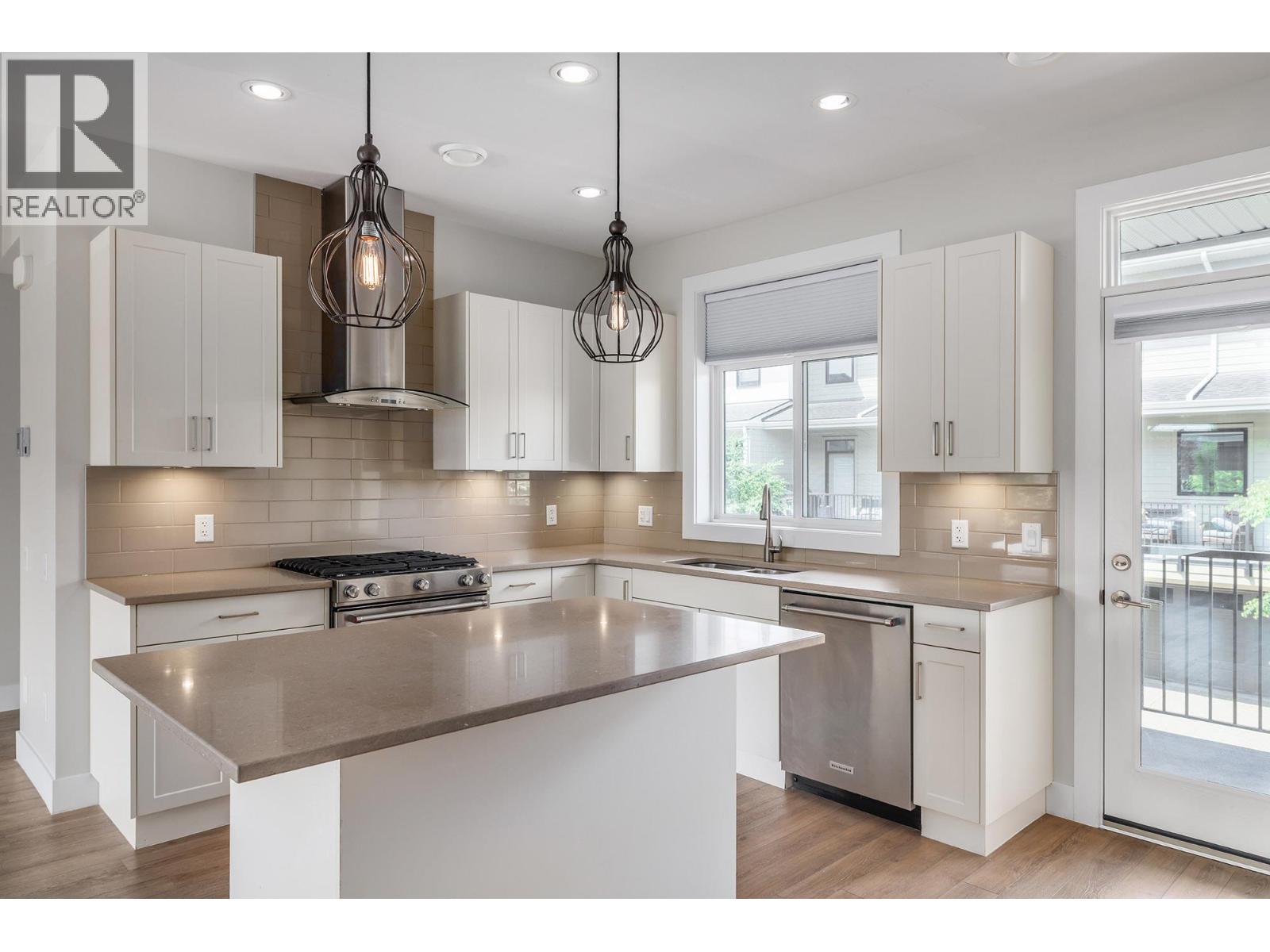 1102 Cameron Avenue Unit# 3, Kelowna, British Columbia  V1Y 0B2 - Photo 7 - 10376465