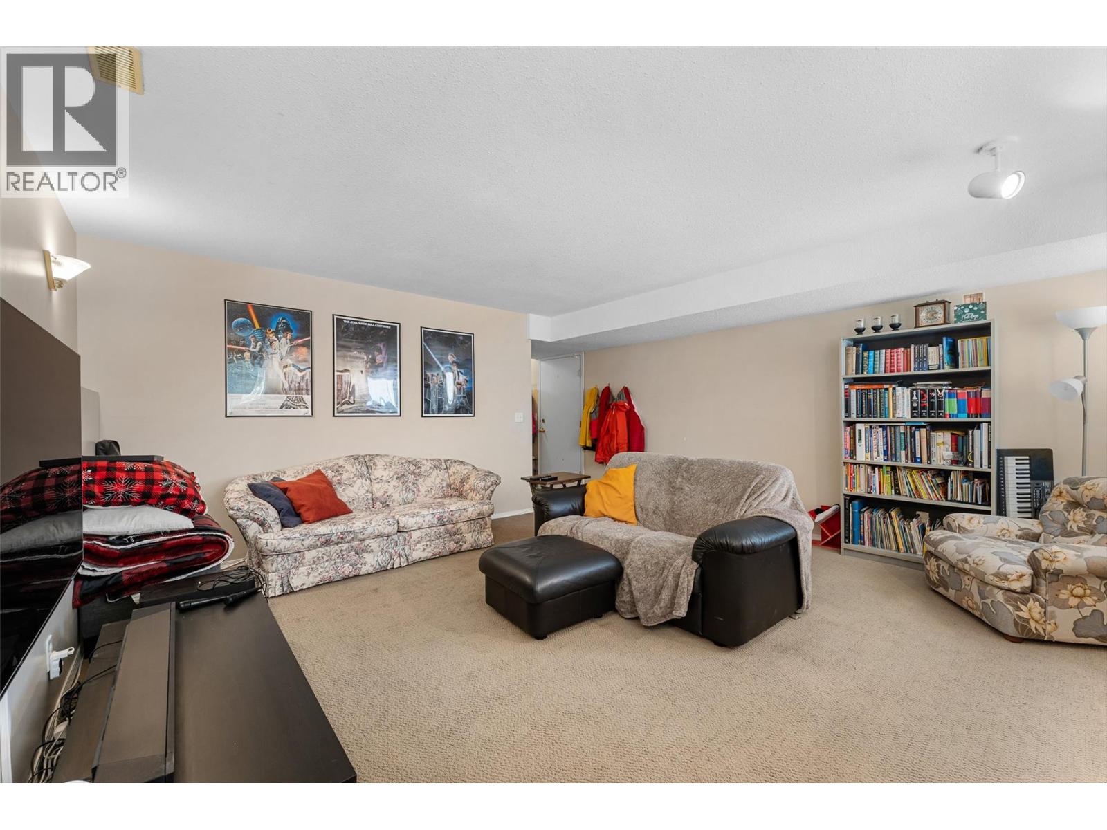 580 Spruceview Place N, Kelowna, British Columbia  V1V 1S7 - Photo 30 - 10376330