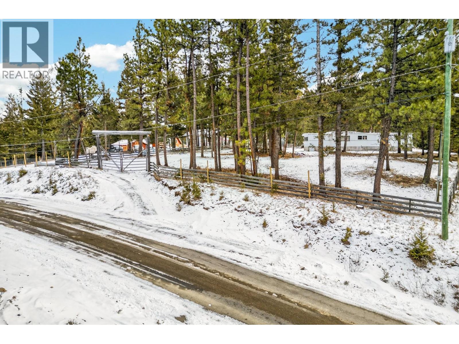 589 Wild Rose Drive, Merritt, British Columbia  V1K 1B8 - Photo 2 - 10376257