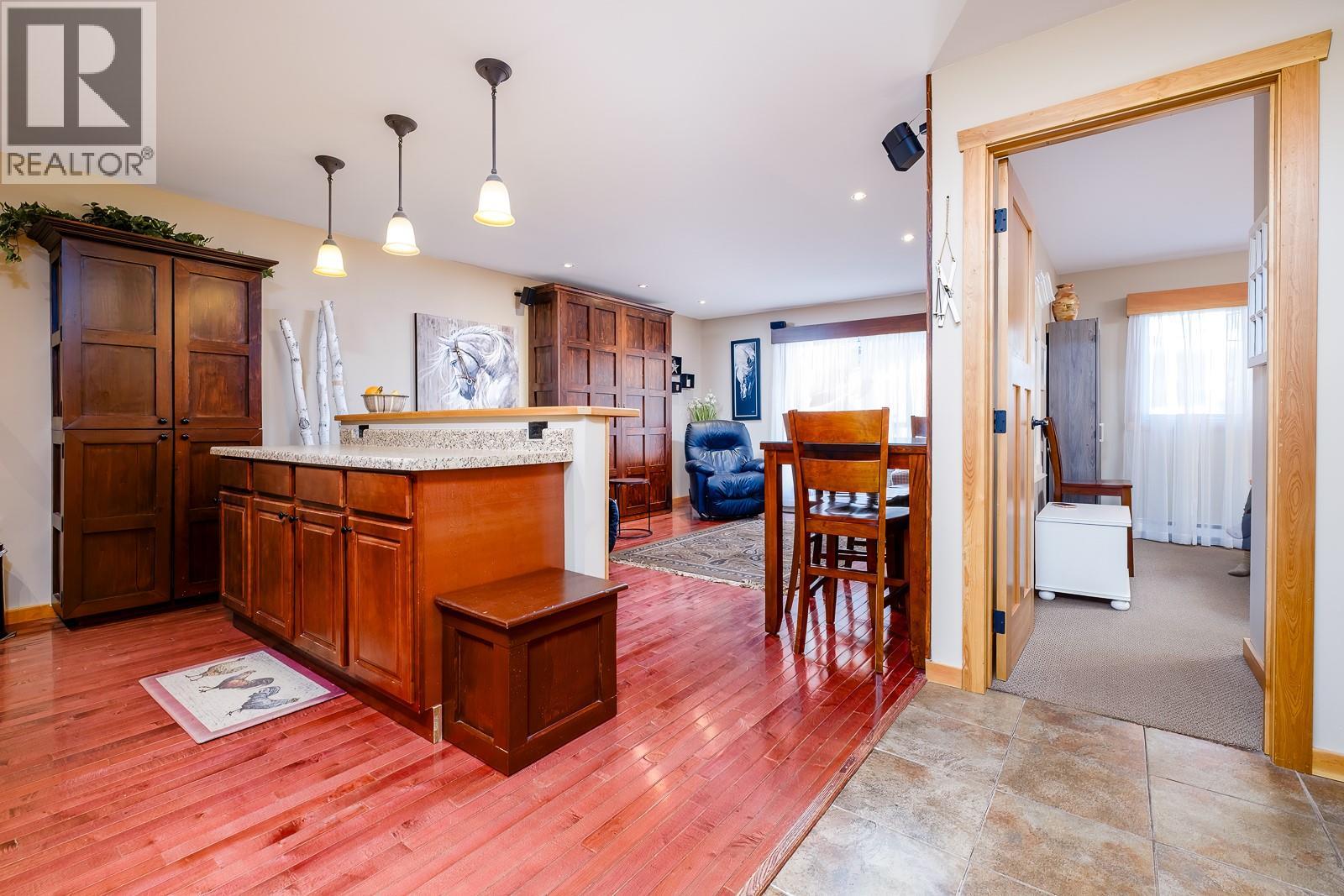 1510 Nickelplate Street Unit# 306, Rossland, British Columbia  V0G 1Y0 - Photo 11 - 10376082