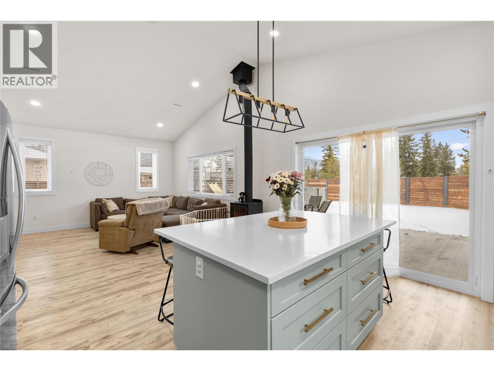 518 Oriole Way, Barriere, British Columbia  V0E 1E0 - Photo 13 - 10375540