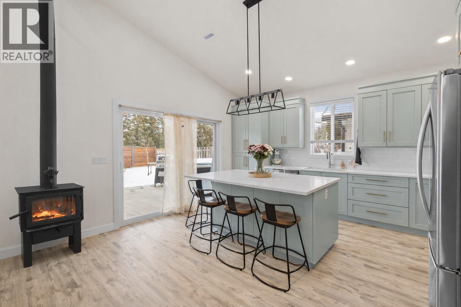 518 Oriole Way, Barriere, British Columbia  V0E 1E0 - Photo 14 - 10375540