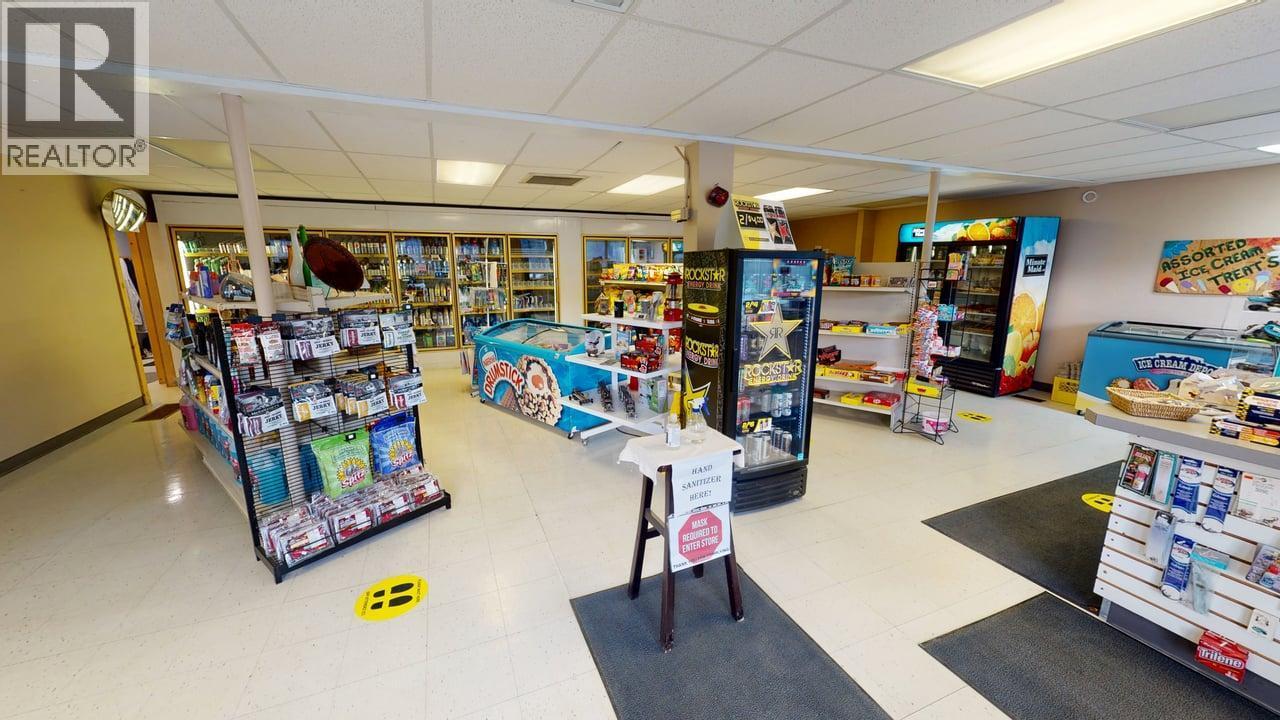 747 Nicholson Road, Golden, British Columbia  V0A 1H2 - Photo 2 - 10376460