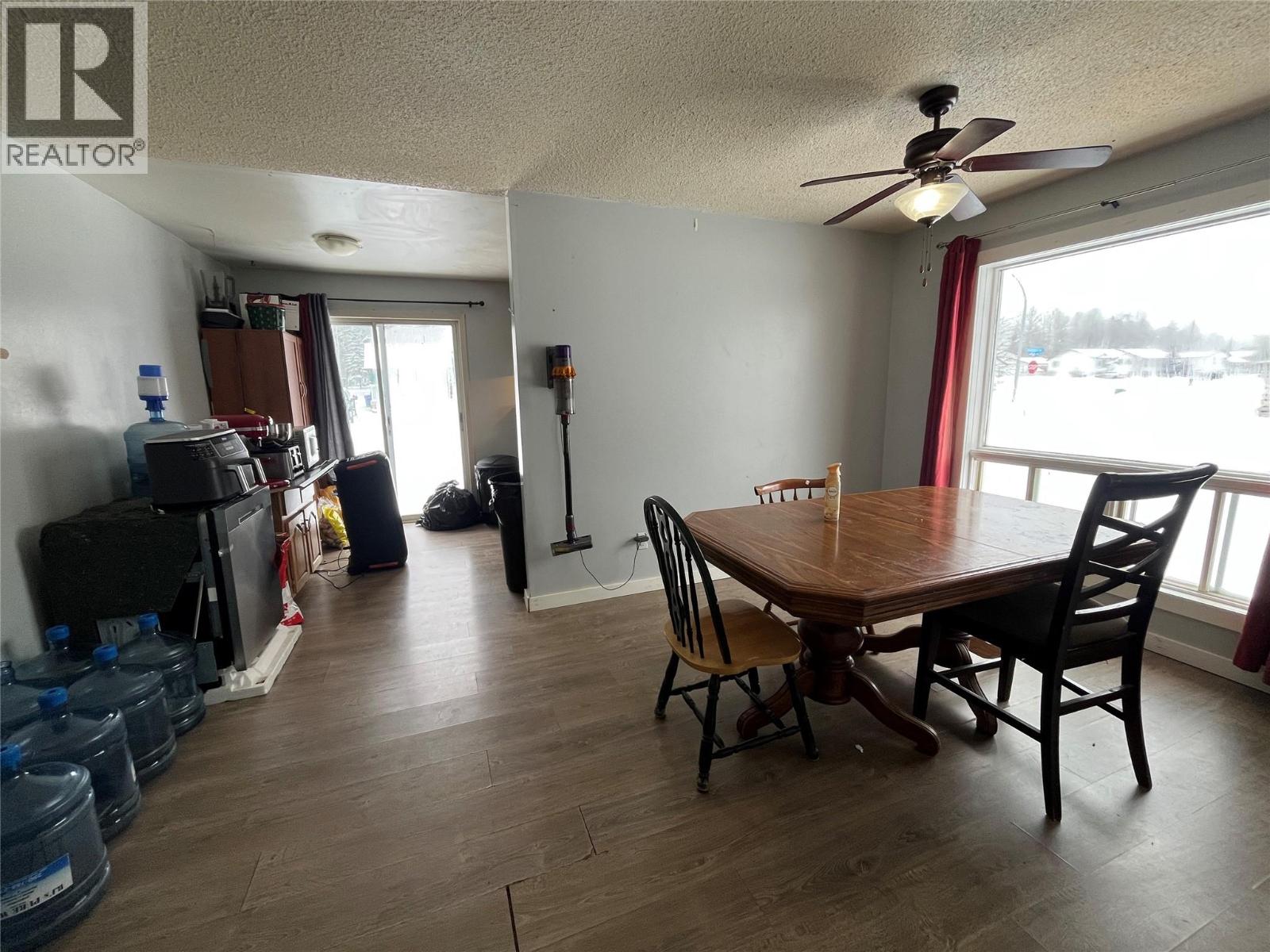 108 Hambrook Lane, Tumbler Ridge, British Columbia  V0C 2W0 - Photo 6 - 10376444