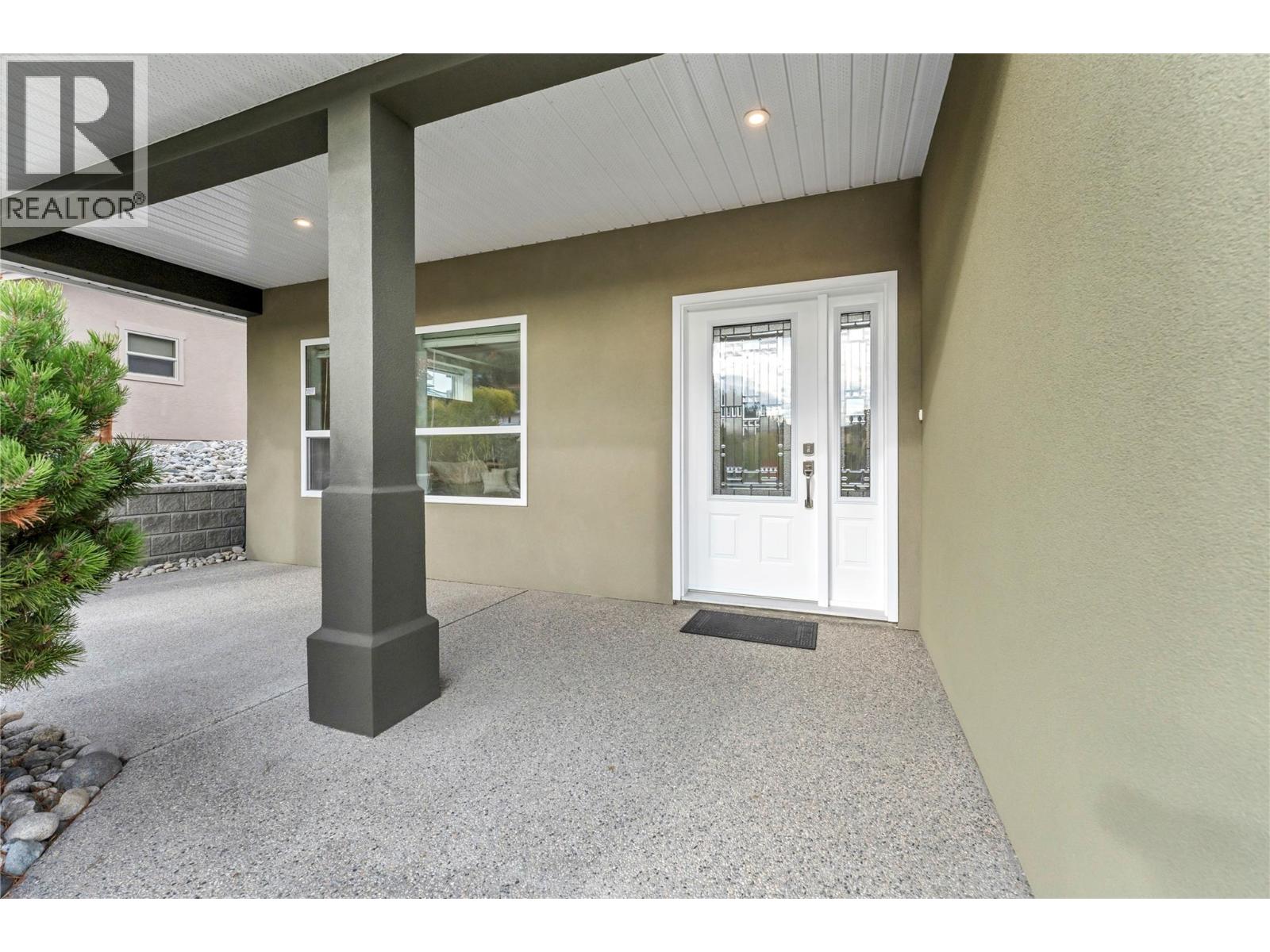 6420 Newton Road, Summerland, British Columbia  V0H 1Z7 - Photo 5 - 10376431