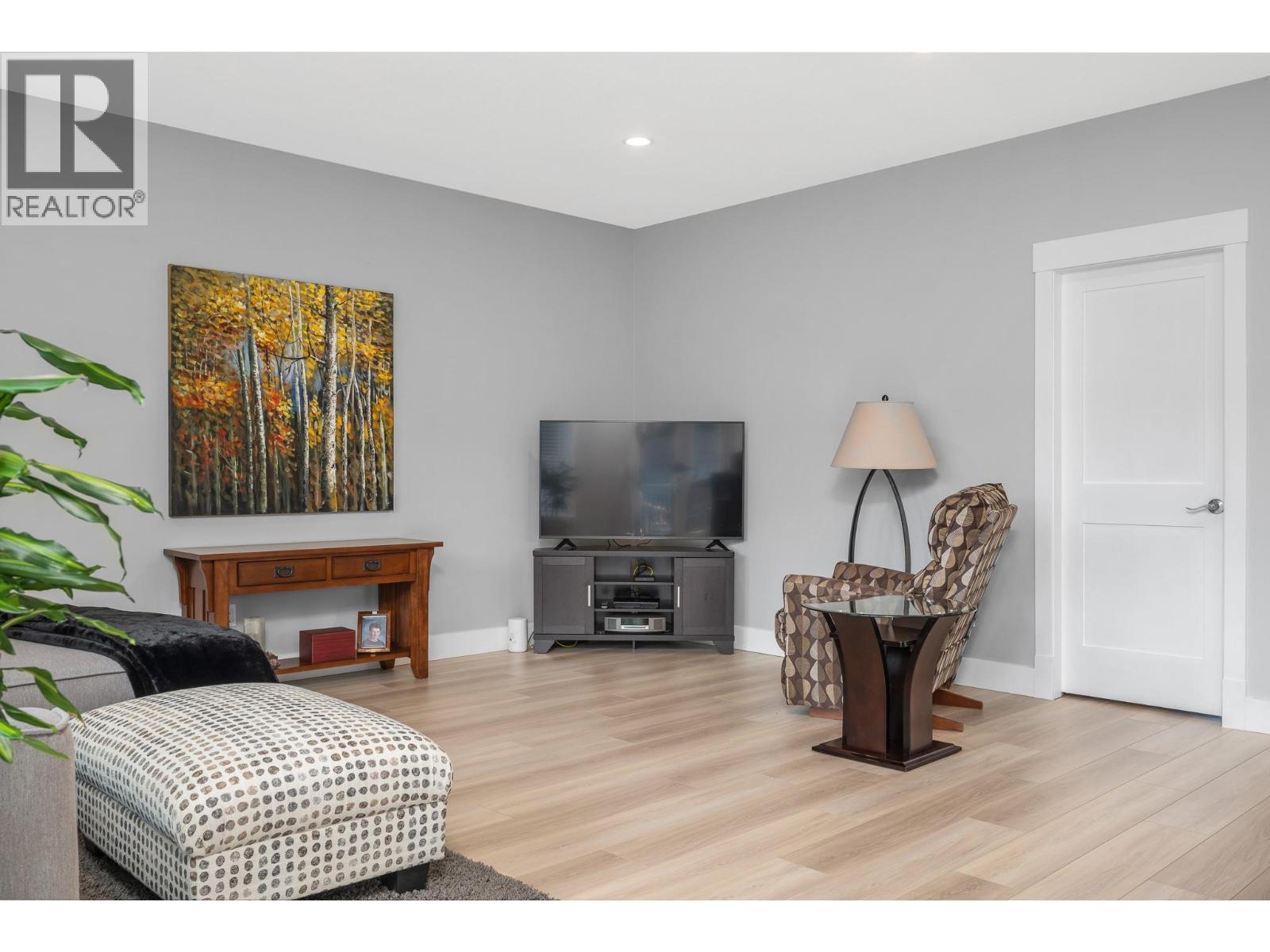 533 Loon Avenue, Vernon, British Columbia  V1H 2A1 - Photo 18 - 10376396