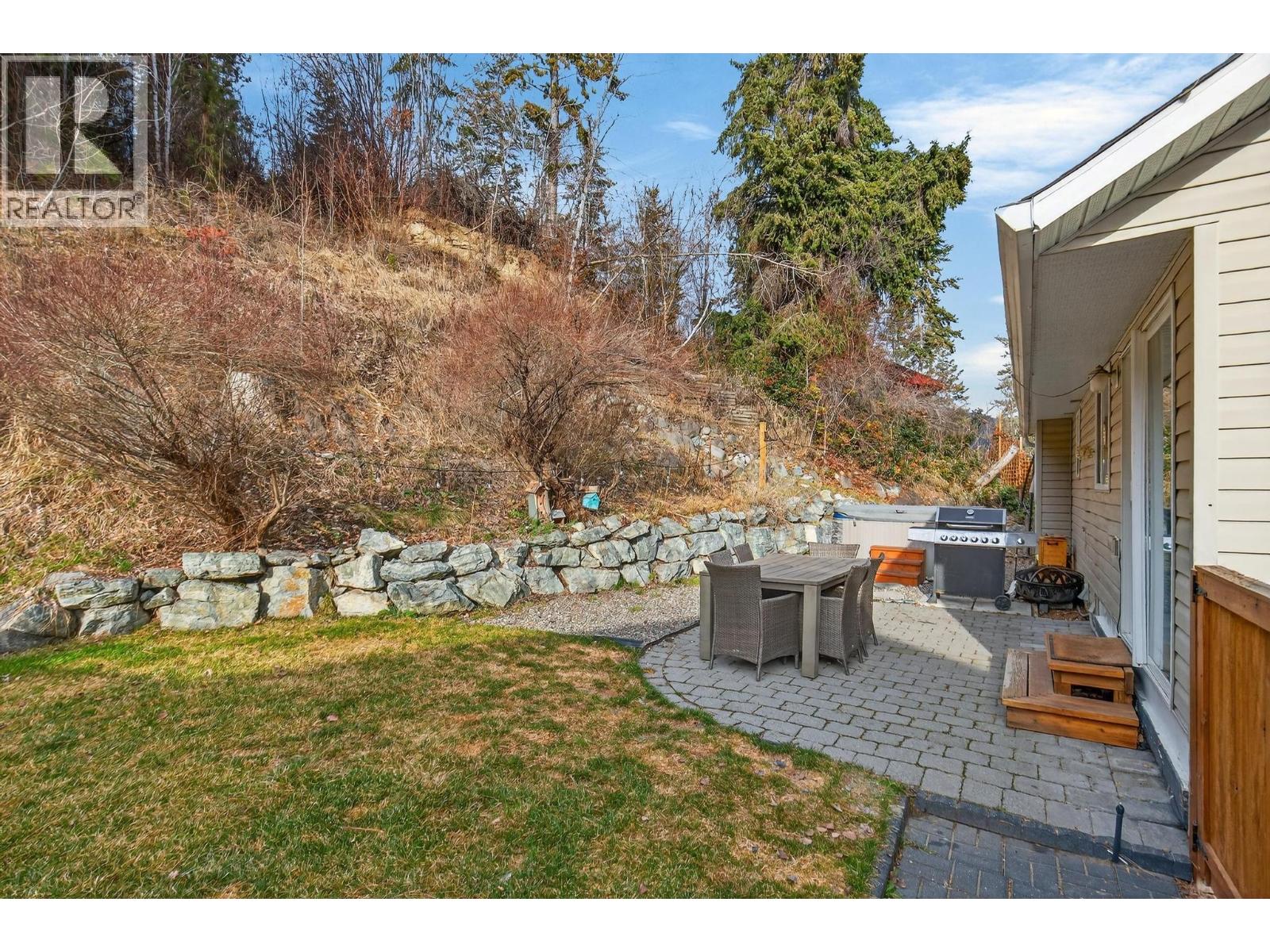 3220 Mciver Road, West Kelowna, British Columbia  V4T 1G1 - Photo 8 - 10376211