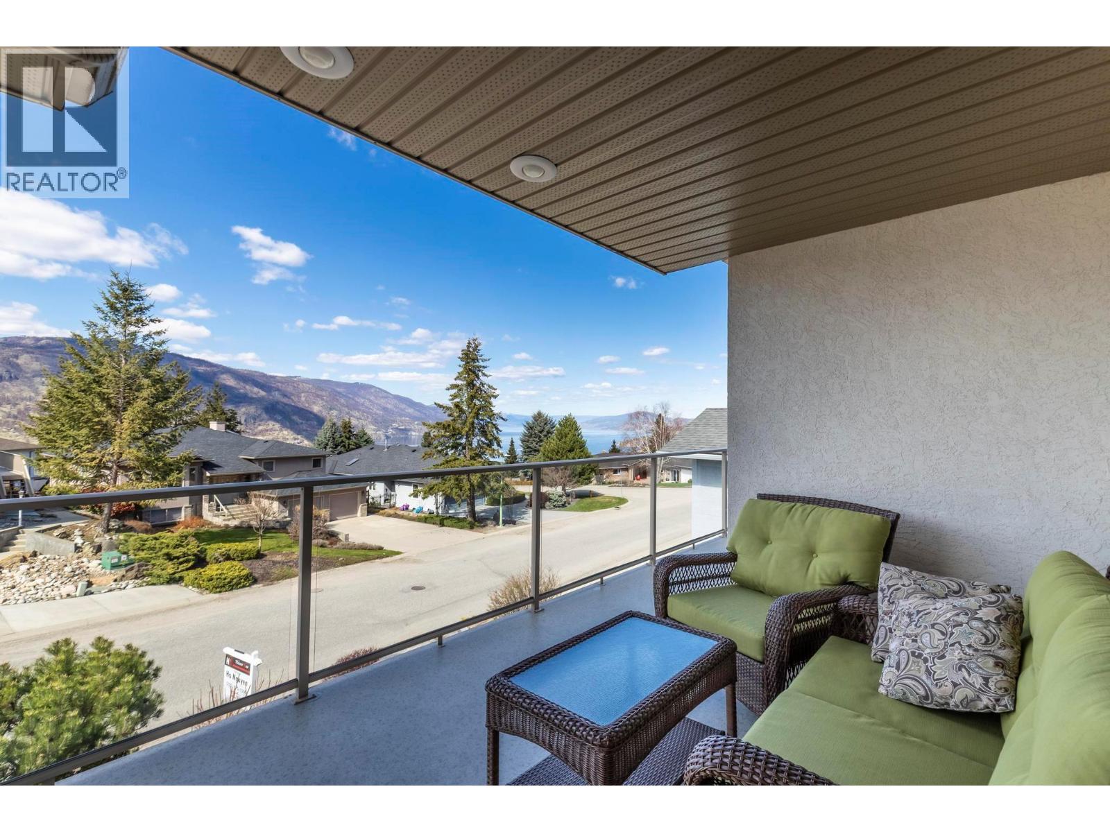 183 Magic Drive, Kelowna, British Columbia  V1V 1N2 - Photo 14 - 10376472