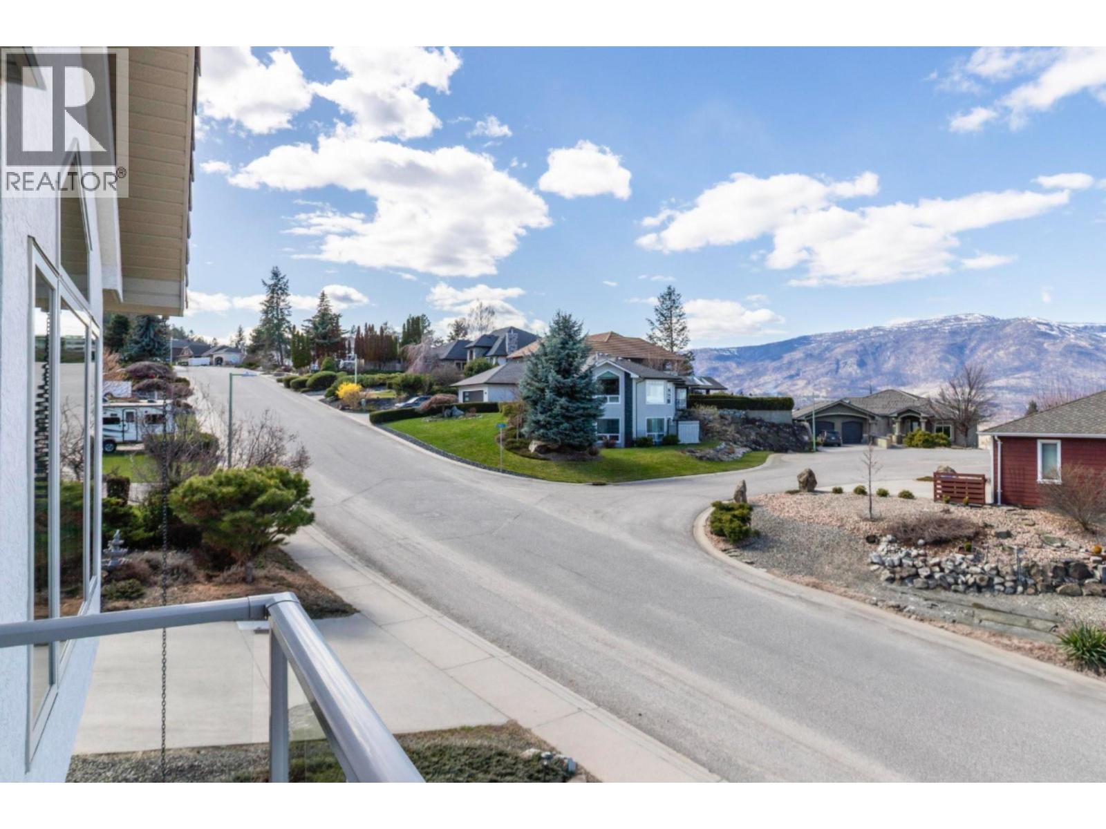 183 Magic Drive, Kelowna, British Columbia  V1V 1N2 - Photo 16 - 10376472