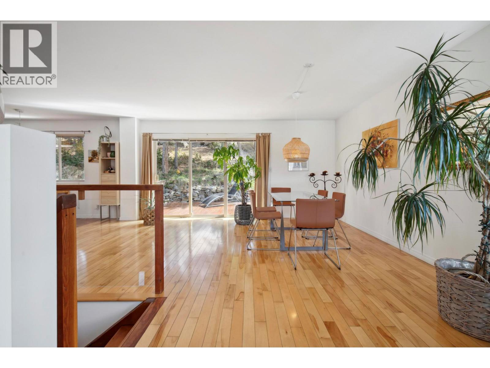 183 Magic Drive, Kelowna, British Columbia  V1V 1N2 - Photo 17 - 10376472