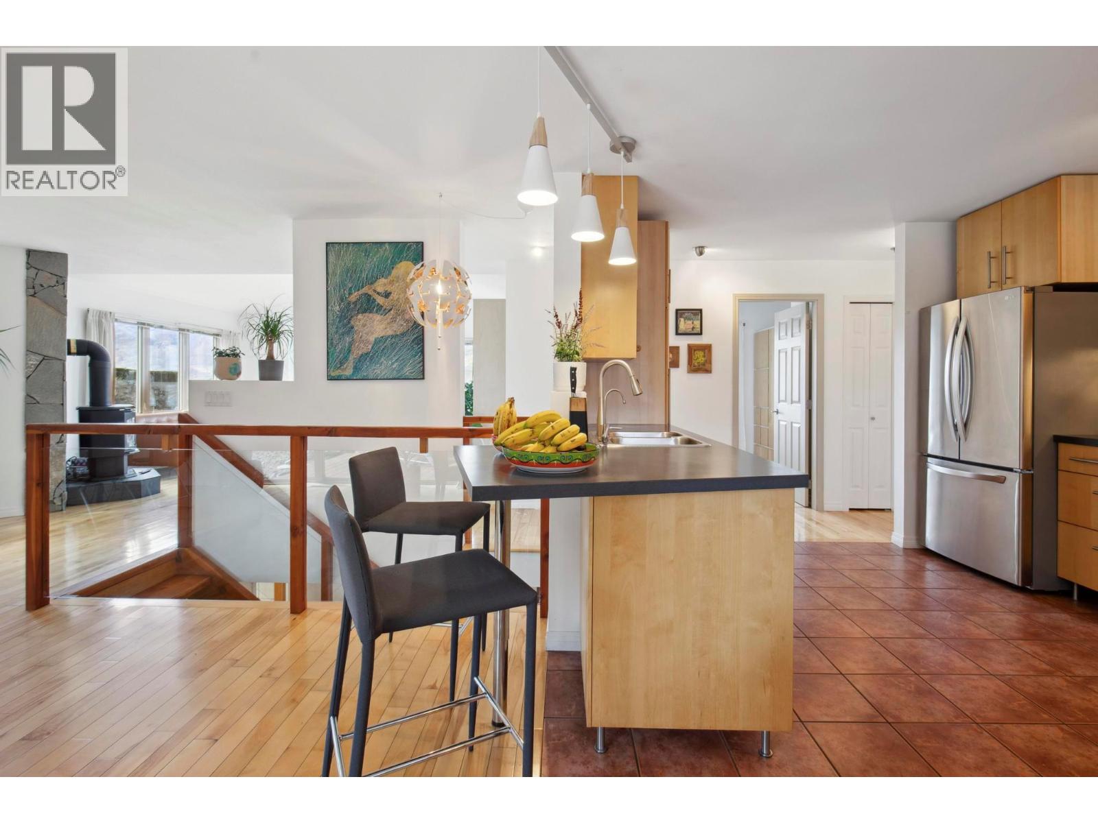 183 Magic Drive, Kelowna, British Columbia  V1V 1N2 - Photo 25 - 10376472